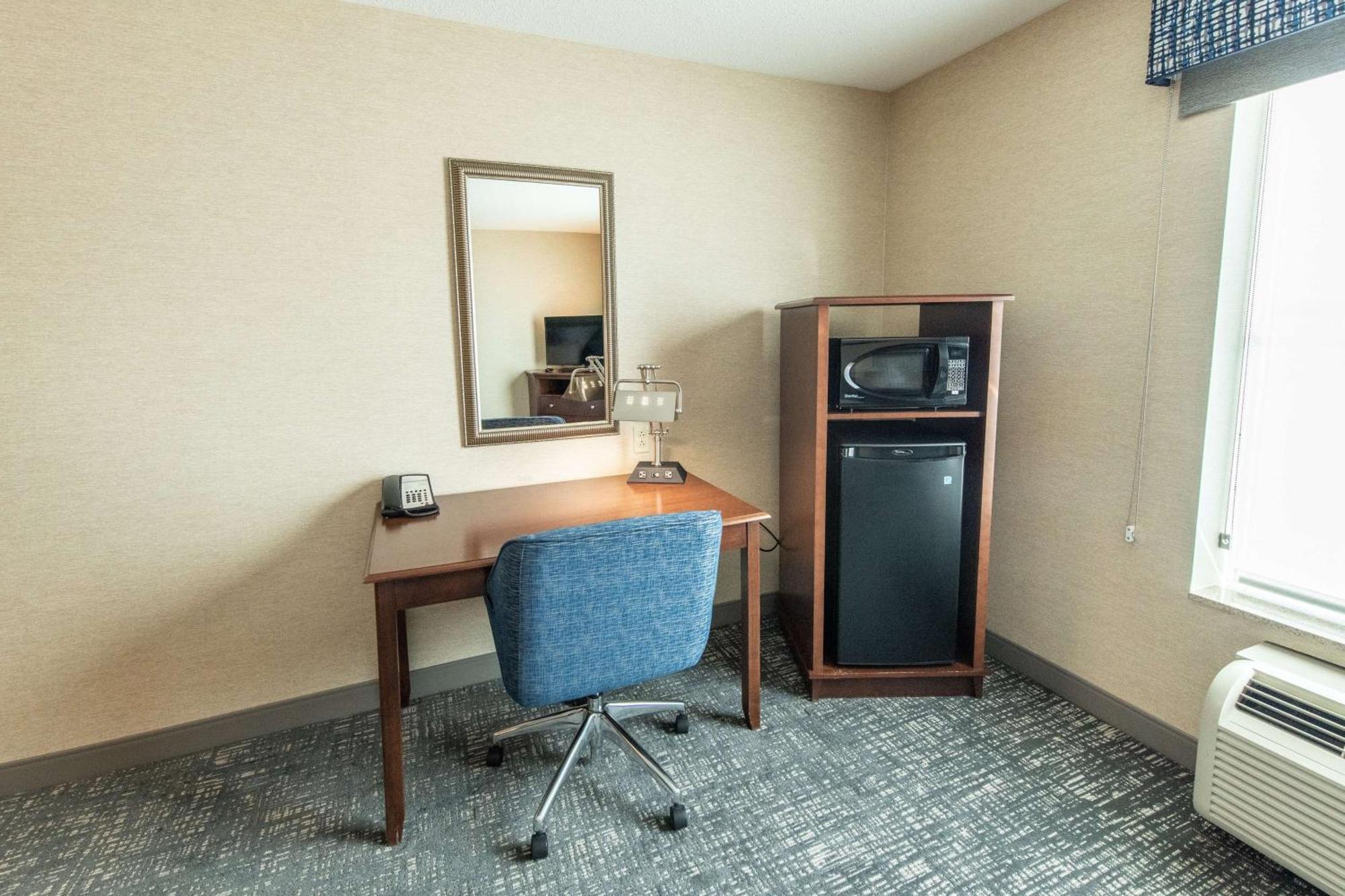 Hampton Inn Presque Isle Exterior foto